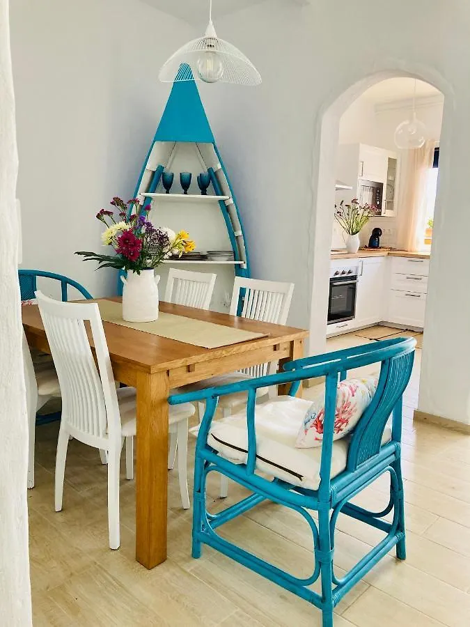 Casa Dora: Tradicional Y Al Borde Del Mar. Villa Poris de Abona 0*,  Spain